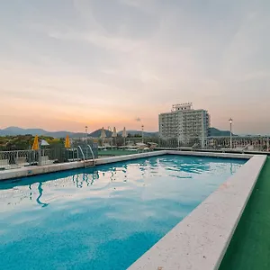 https://hotel-terme-roma.hotelinveneto.com